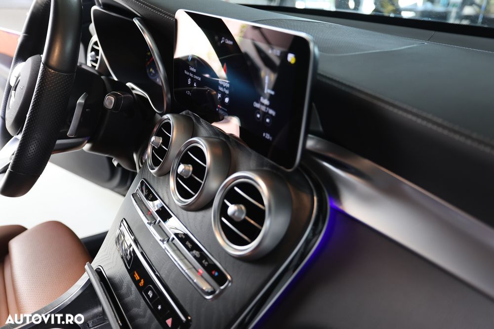 Mercedes-Benz GLC Coupe 220 d 4MATIC - 12