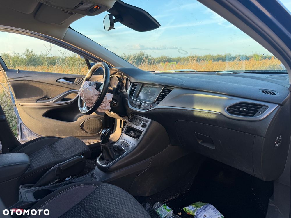 Opel Astra 1.5 D Start/Stop 2020 - 6