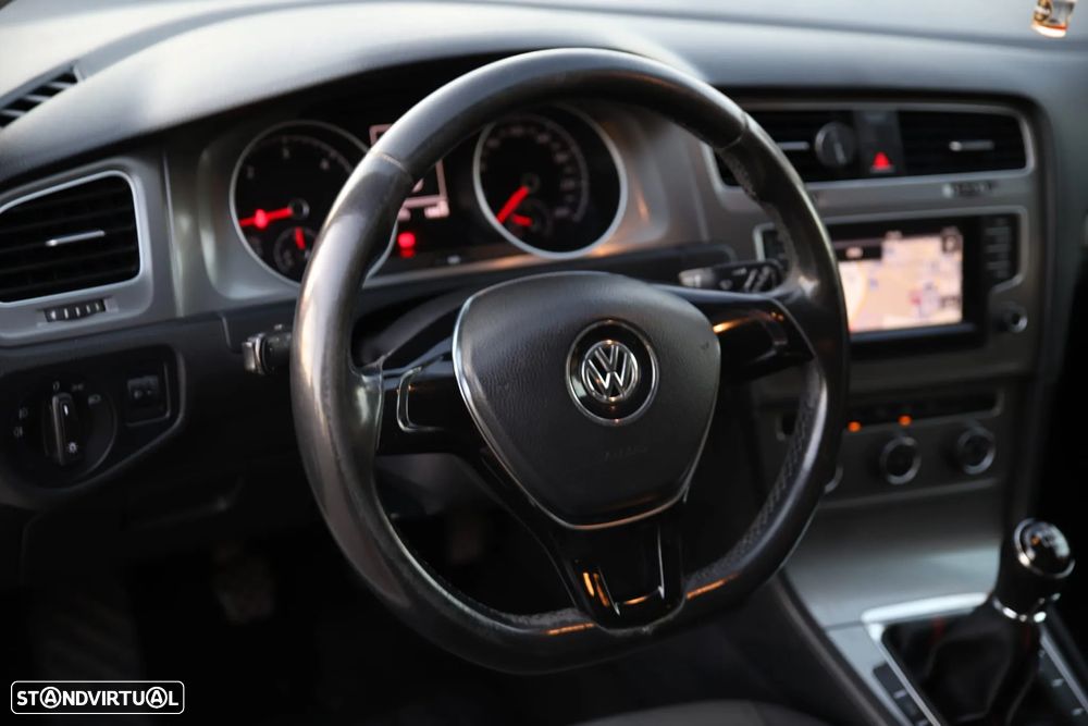 VW Golf Variant 1.6 TDi BlueMotion Confortline - 12