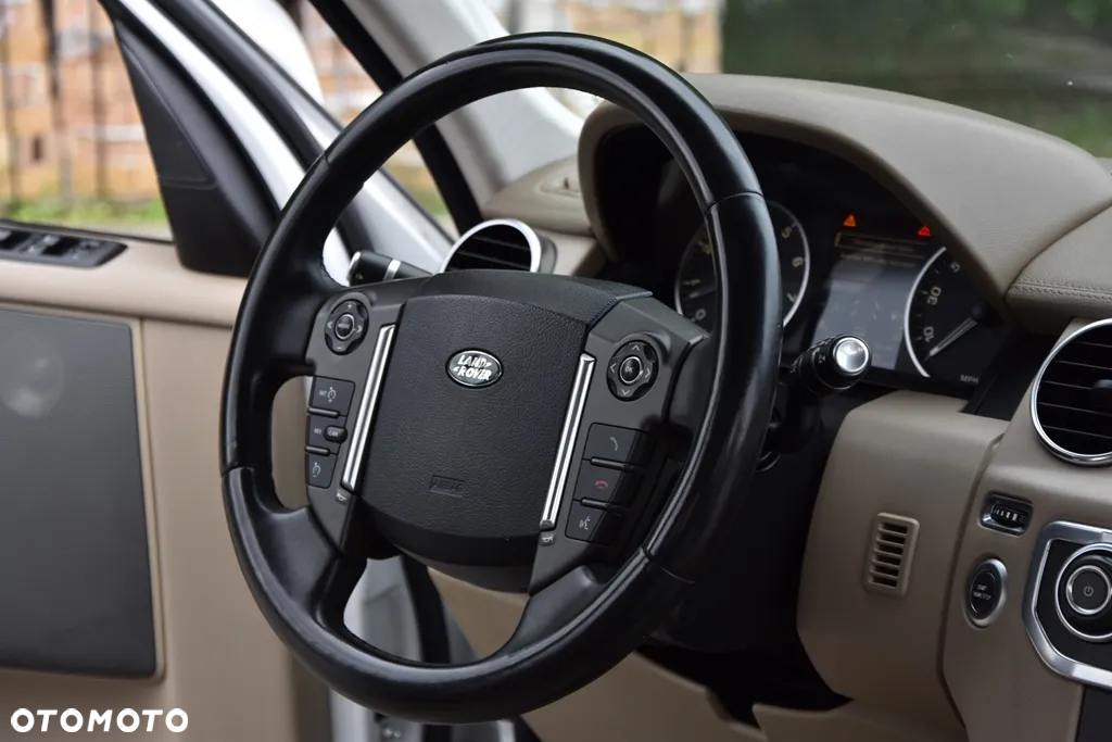 Land Rover Discovery IV 5.0 V8 HSE - 32