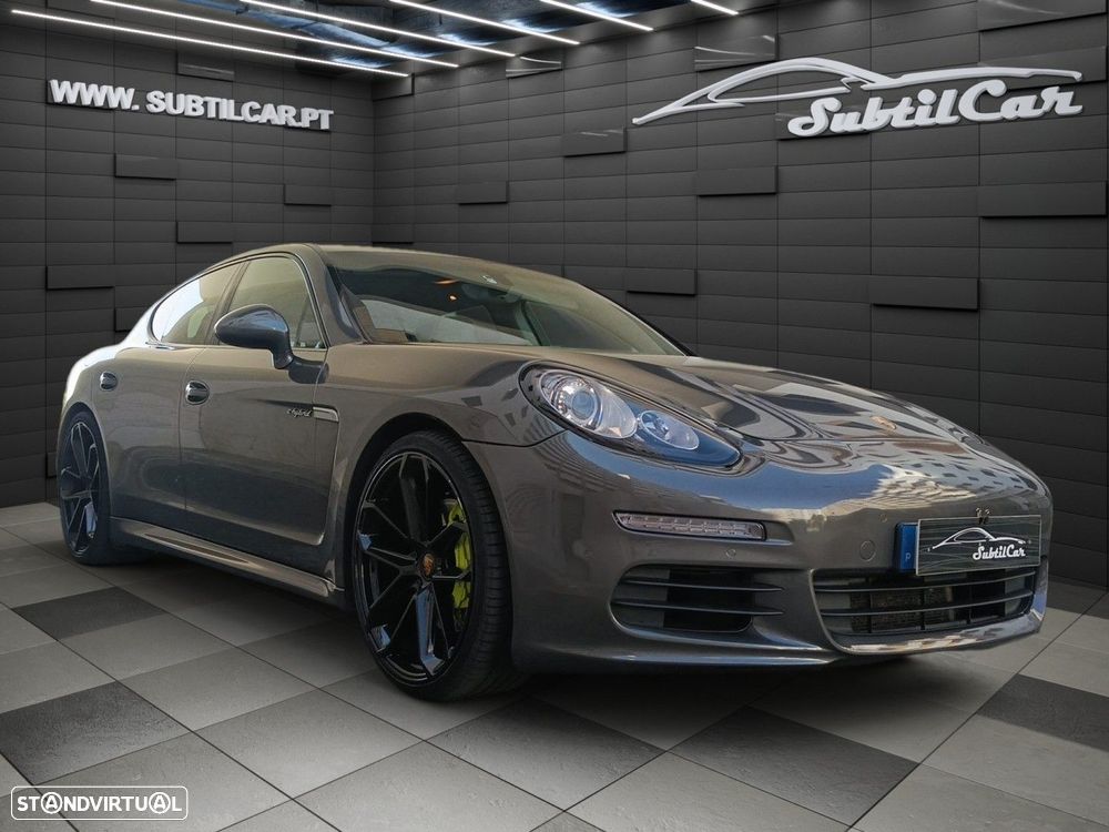 Porsche Panamera S E-Hybrid - 1
