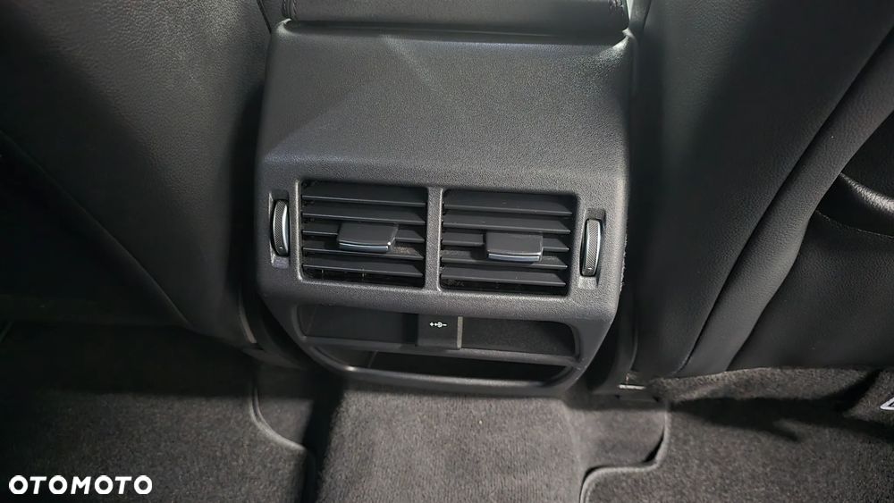 Land Rover Discovery Sport D200 Dynamic S - 18