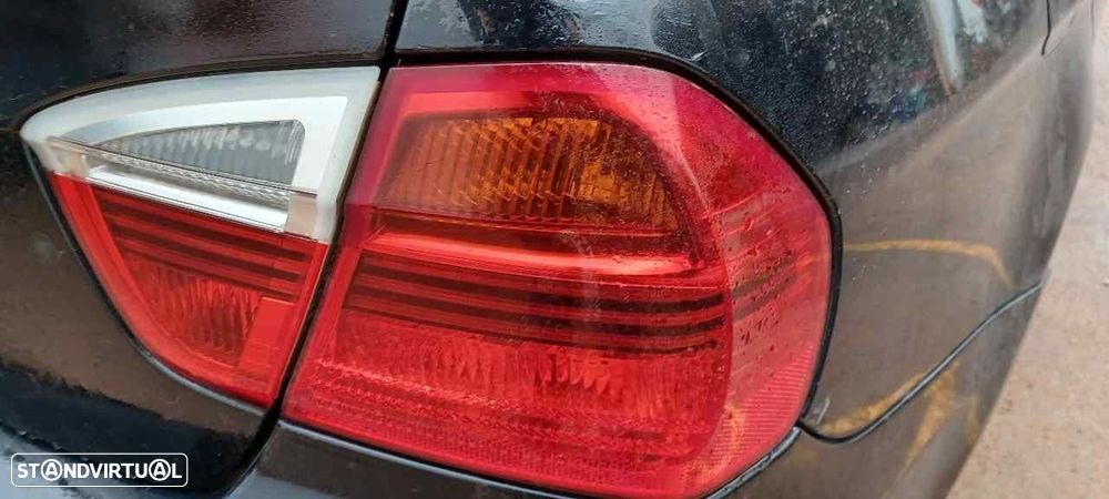 FAROLIM TRASEIRO DIREITO BMW 3 2008 - 1