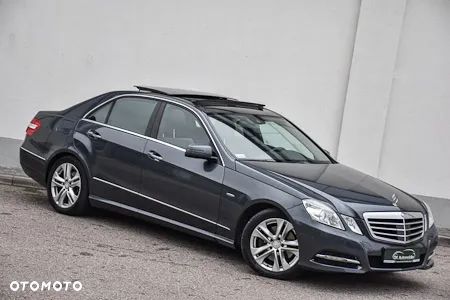 Mercedes-Benz Klasa E 350 CDI DPF 4Matic BlueEFFICIENCY 7G-TRONIC Avantgarde - 2