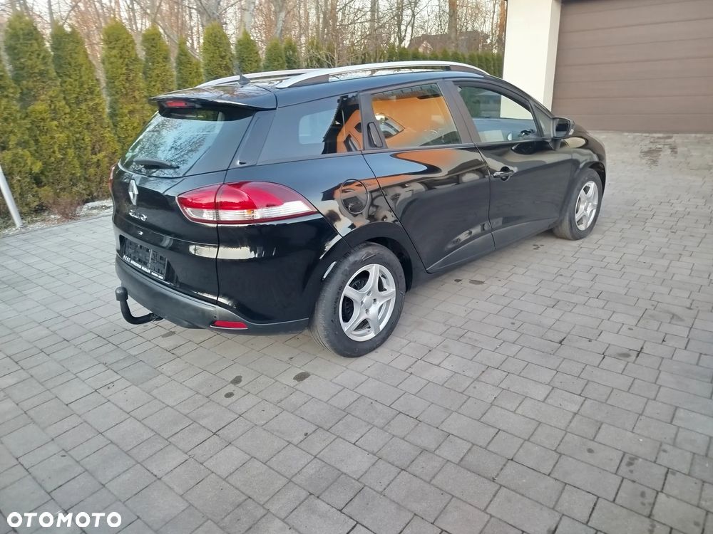 Renault Clio 1.2 16V 75 LIMITED - 5