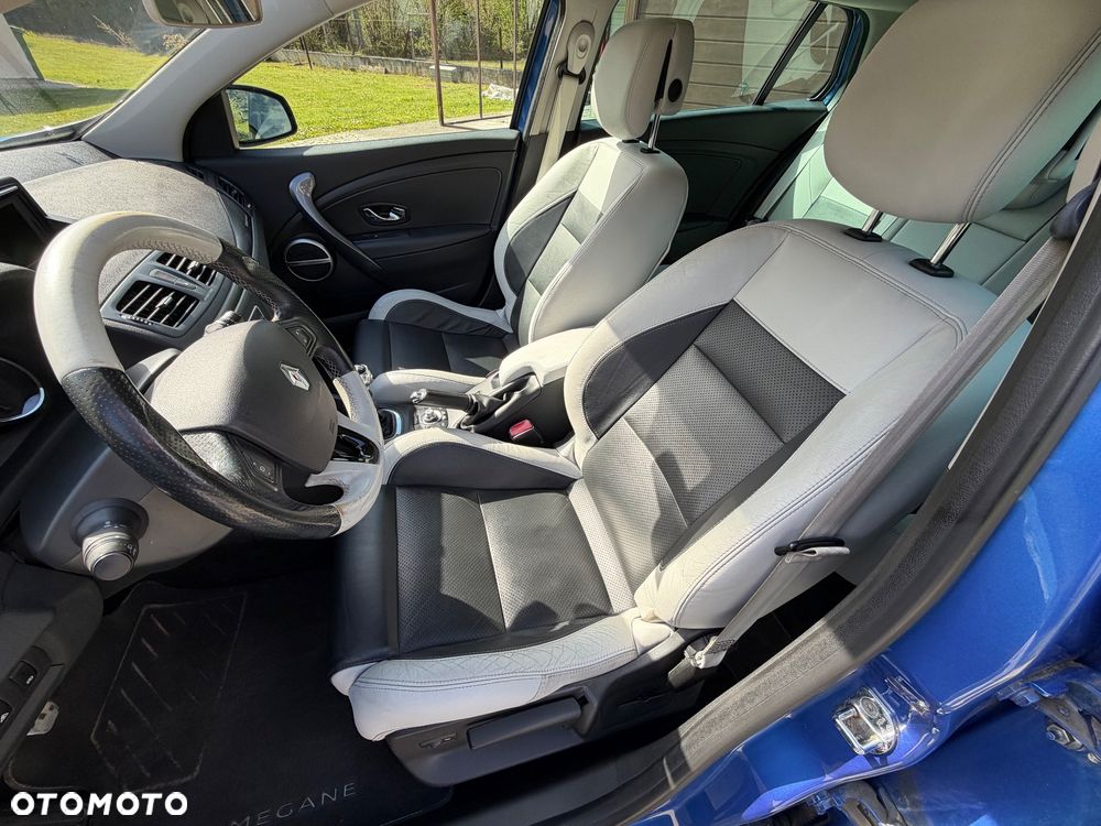 Renault Megane - 24