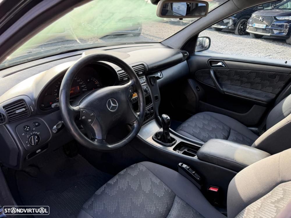 Mercedes-Benz C 220 CDi Avantgarde - 8