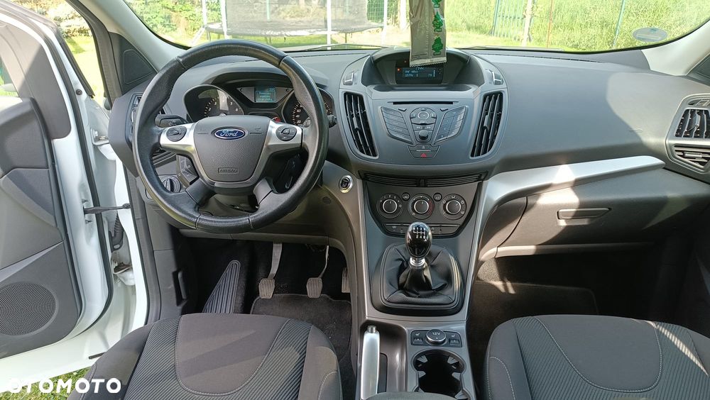 Ford Kuga - 7