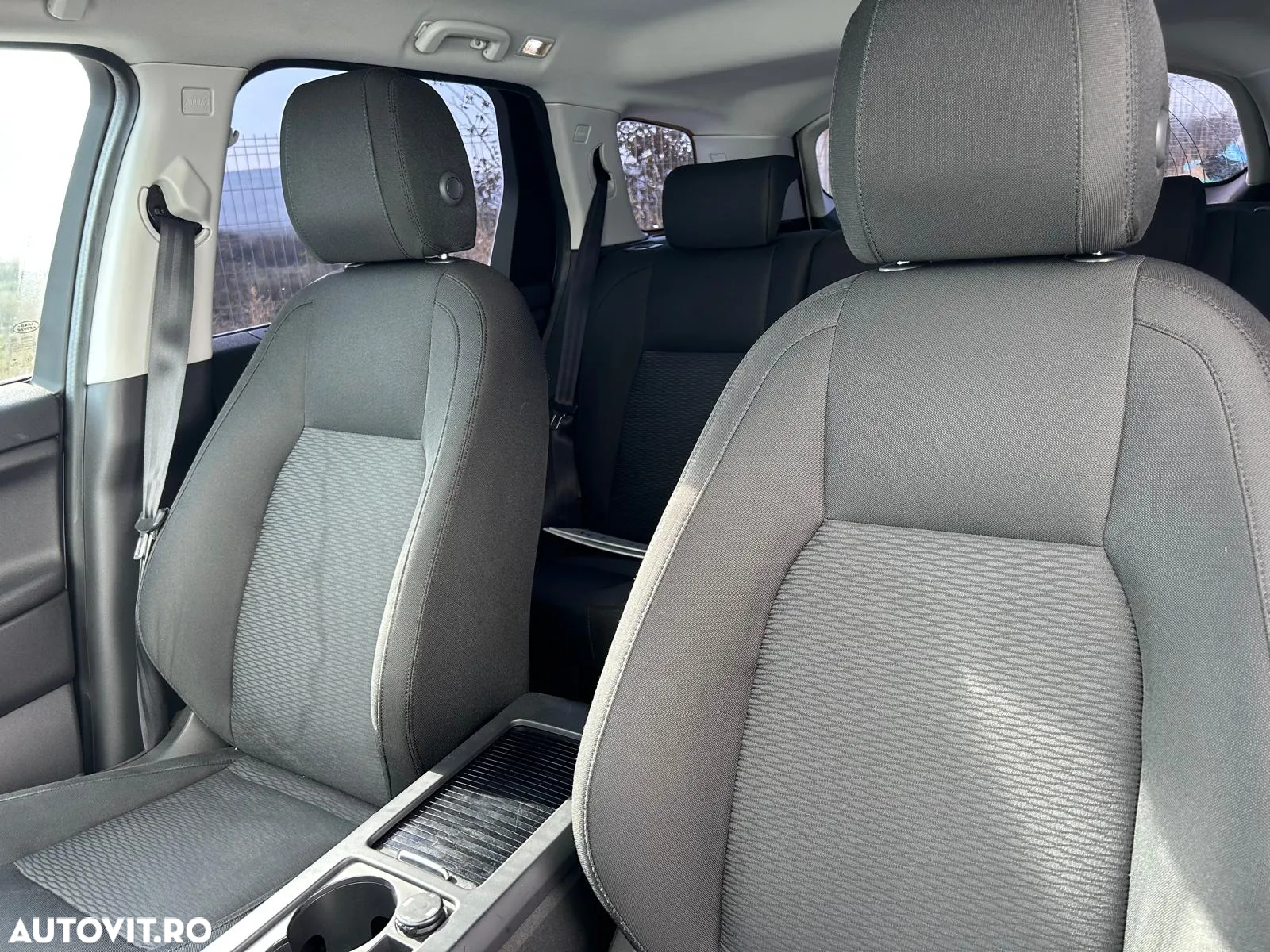 Land Rover Discovery Sport - 3