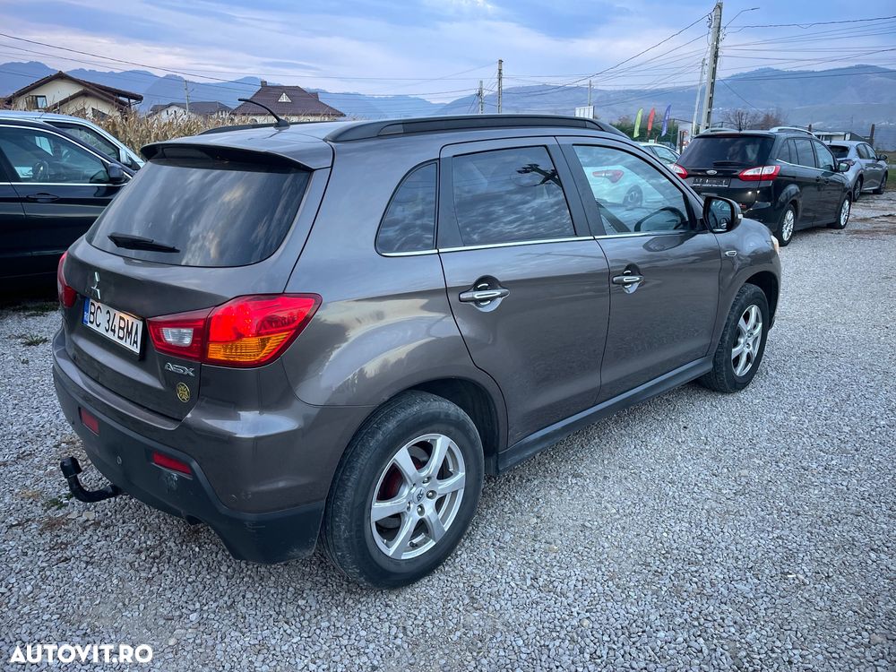 Mitsubishi ASX 1.8 DI-D 4WD Invite - 3