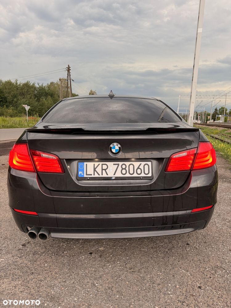 BMW Seria 5 530d xDrive - 33