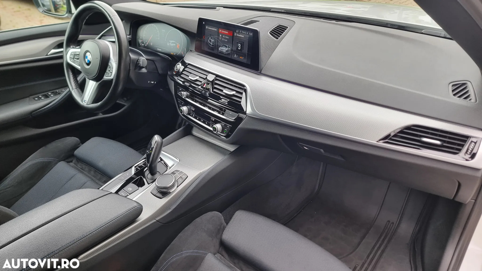 BMW Seria 5 520d Touring Aut. M Sport Edition - 7