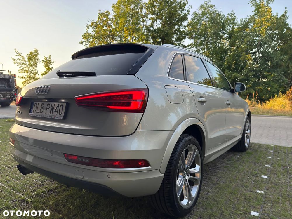 Audi Q3 2.0 TFSI Quattro S tronic - 2