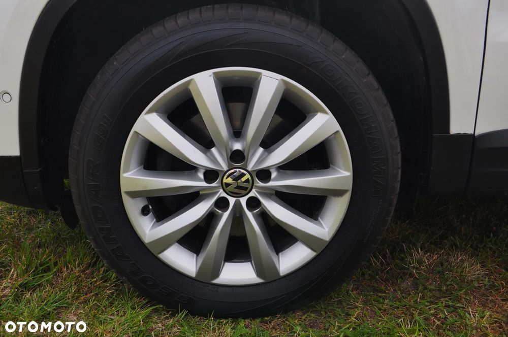 Volkswagen Tiguan 2.0 TDI DPF BlueMotion Technology Exclusive - 38