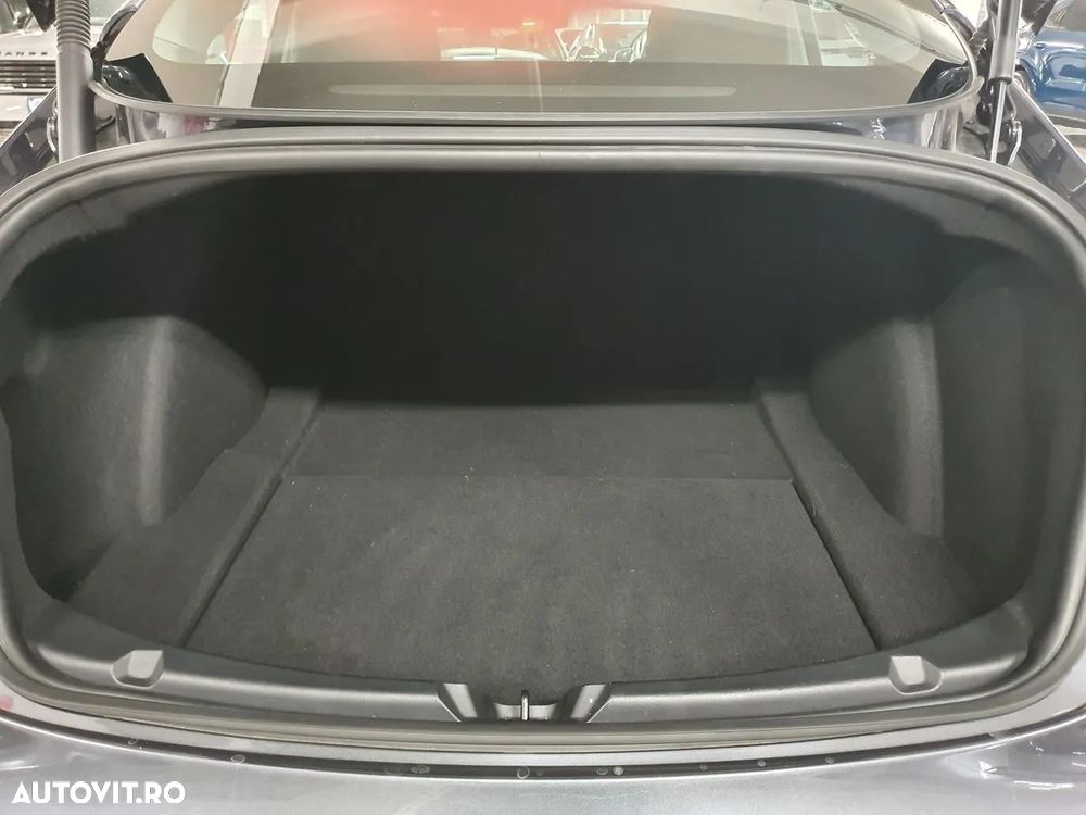 Tesla Model 3 Langstreckenbatterie Allradantrieb Dual Motor - 9