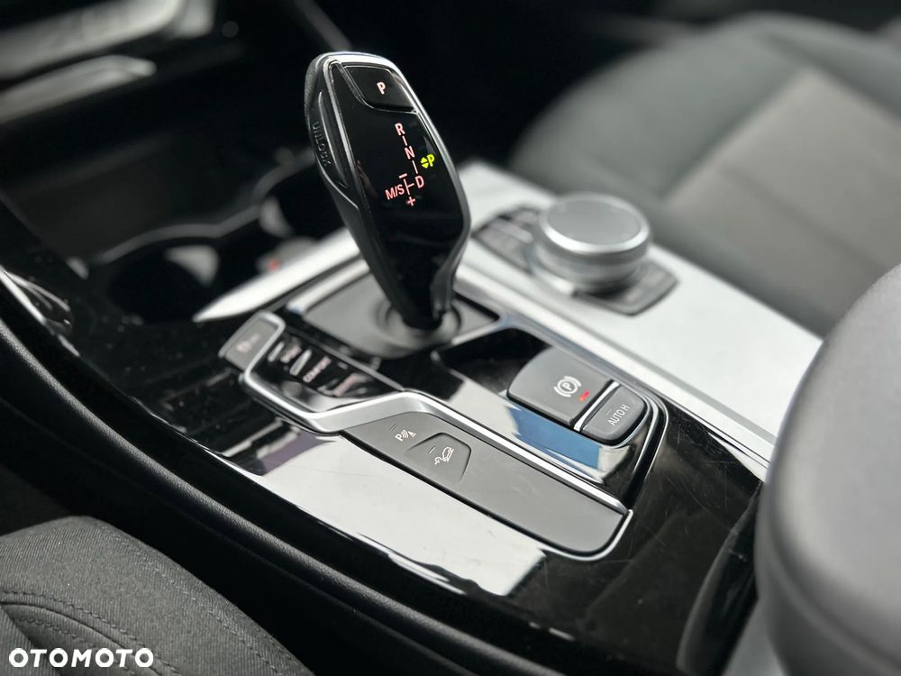 BMW X3 xDrive20i GPF Advantage - 29