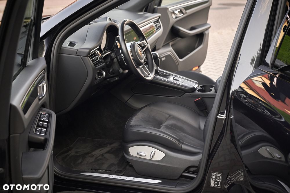 Porsche Macan S - 19