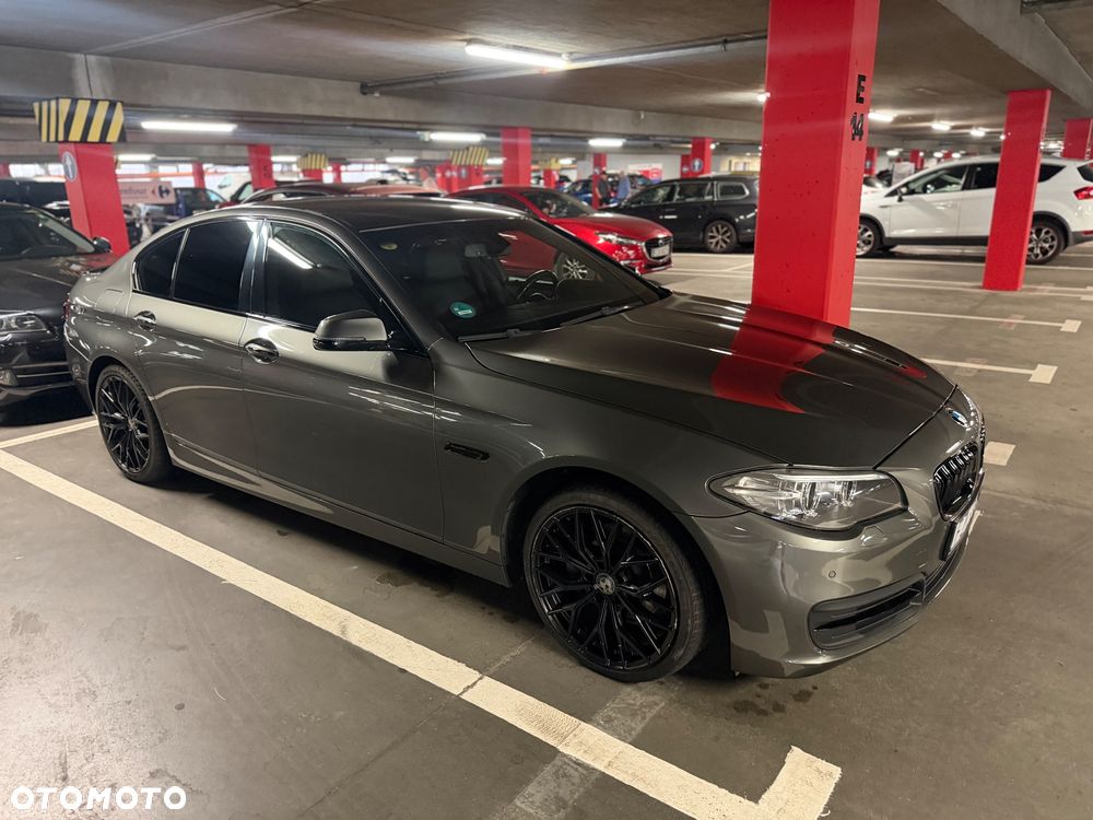 BMW Seria 5 520d Luxury Line - 10