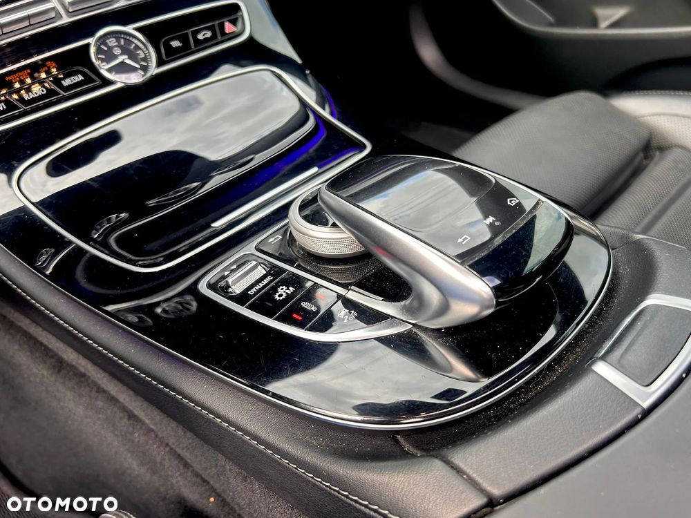 Mercedes-Benz Klasa E AMG 53 4Matic AMG Speedshift 9G-TRONIC - 9