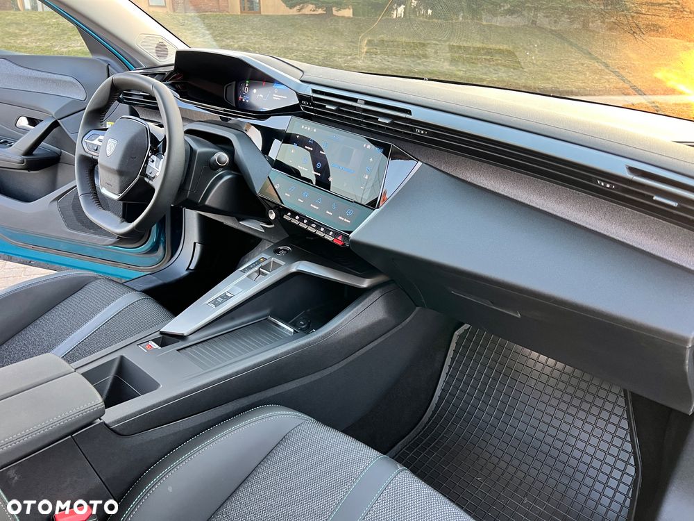 Peugeot 408 1.2 PureTech Allure Pack S&S EAT8 - 14