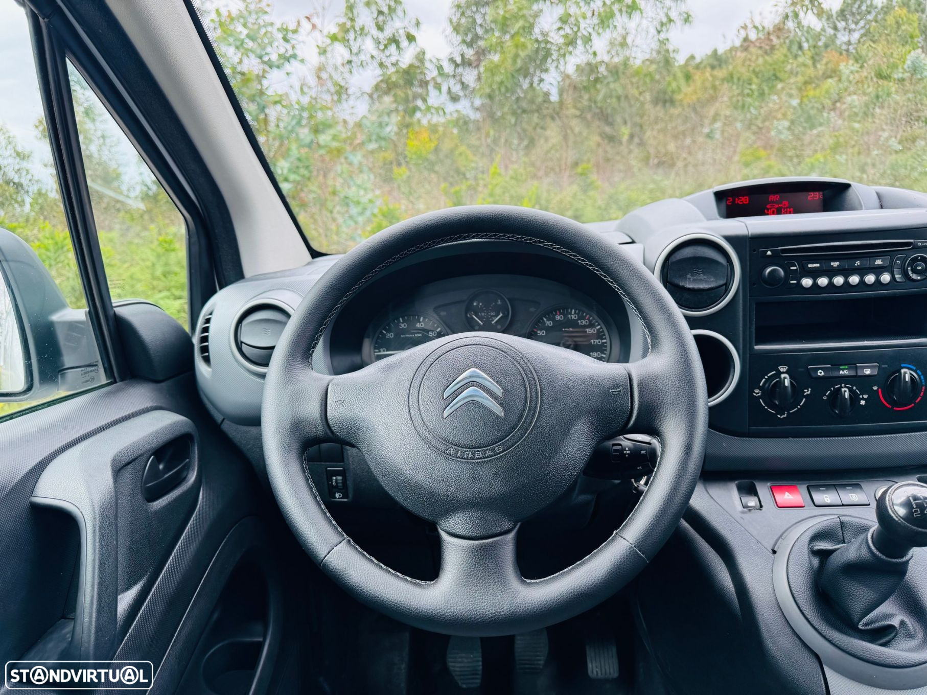 Citroën Berlingo 1.6 BlueHDi L1 3L - 22