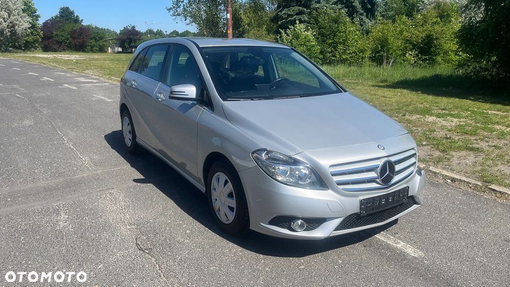Mercedes-Benz Klasa B 180 BlueEFFICIENCY Edition - 1