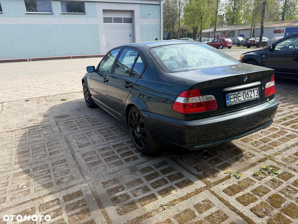 BMW Seria 3 316i - 4