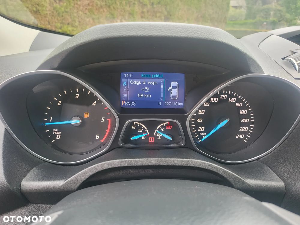 Ford Kuga 2.0 TDCi 4x4 Titanium - 29