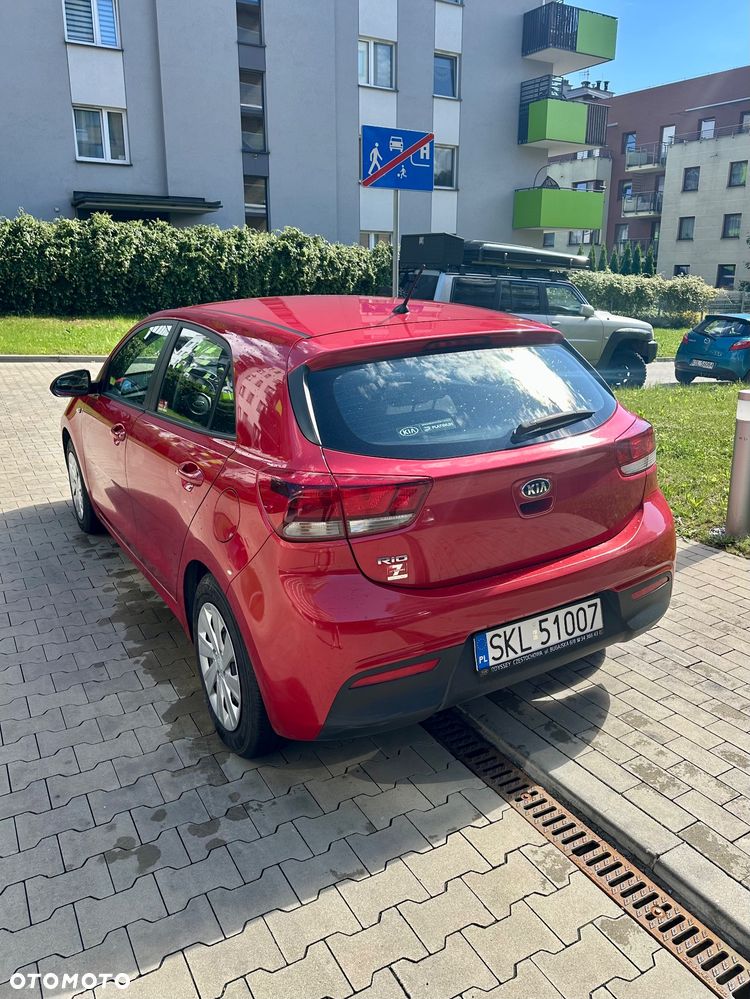 Kia Rio 1.2 M - 7