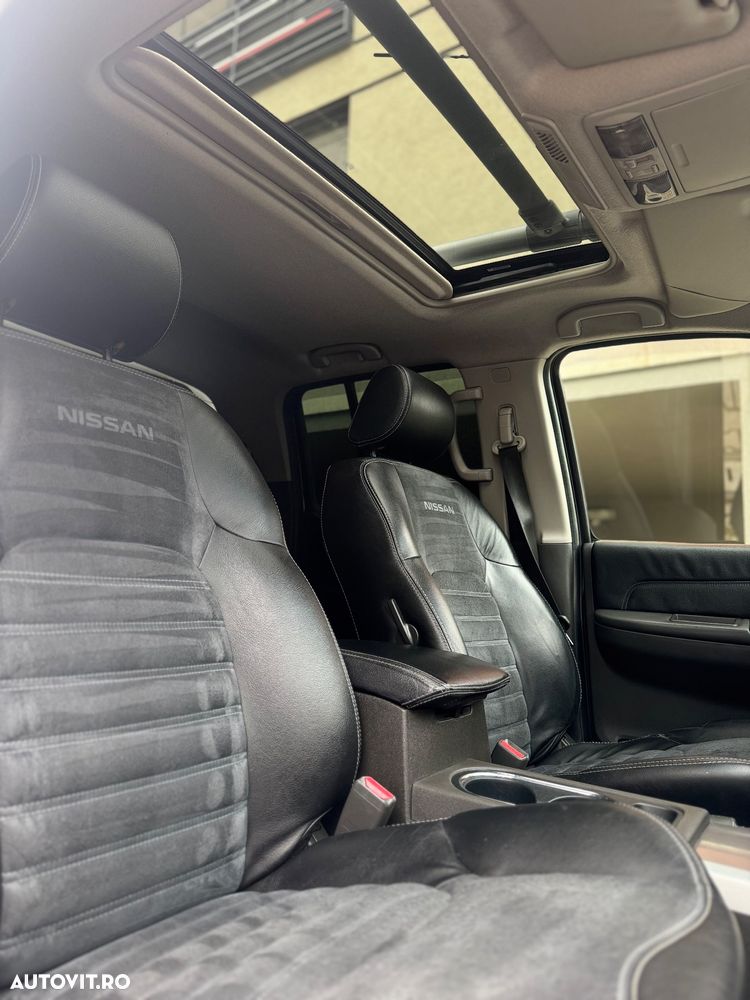 Nissan Navara 3.0 V6 dCi Double Cab LE Plus Aut. - 23