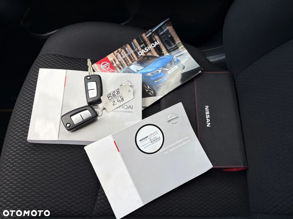 Nissan Qashqai 1.3 DIG-T N-Connecta - 33