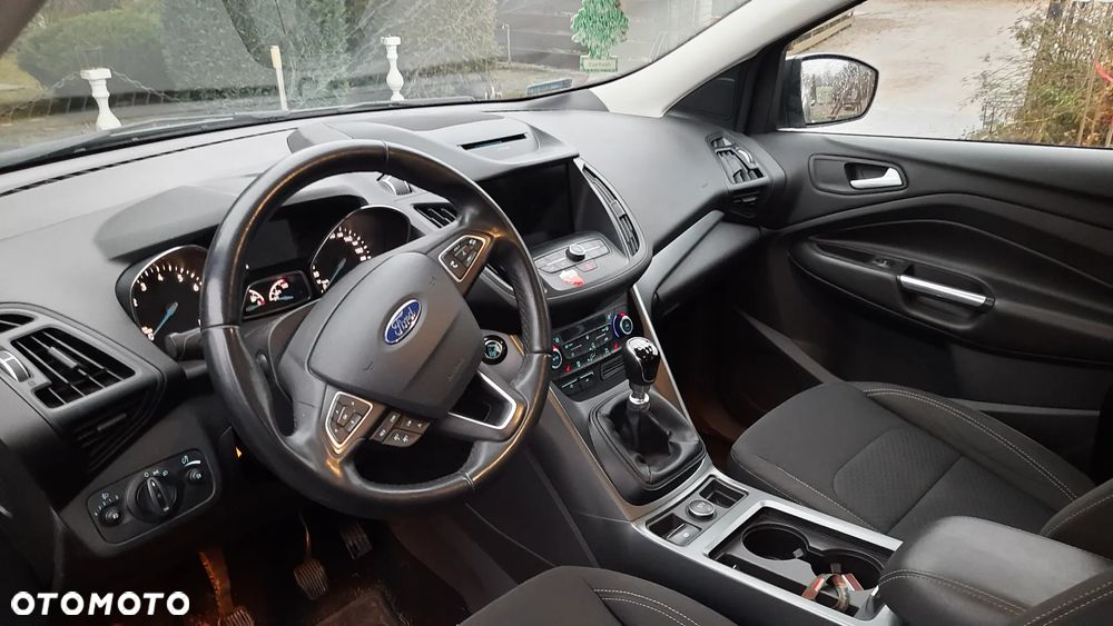 Ford Kuga 1.5 EcoBoost FWD Trend - 9