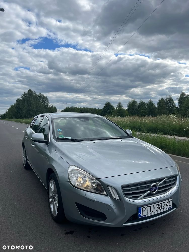 Volvo V60 D2 - 2