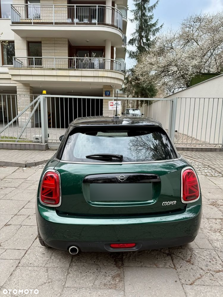 MINI Cooper Standard - 2