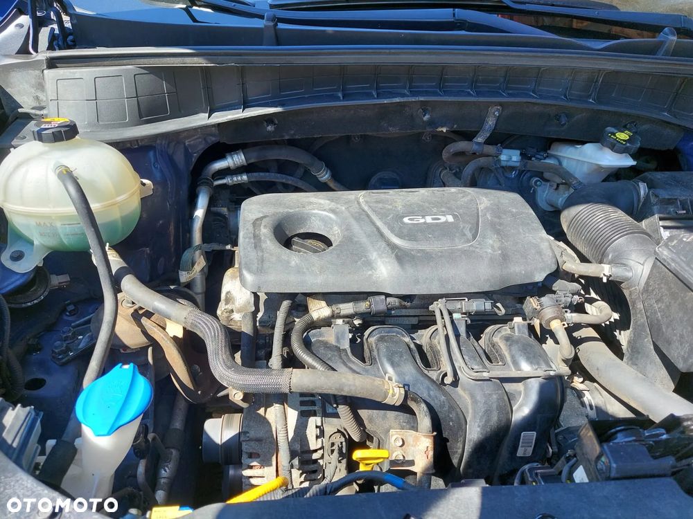 Hyundai Tucson 1.6 GDI BlueDrive Comfort 2WD - 5