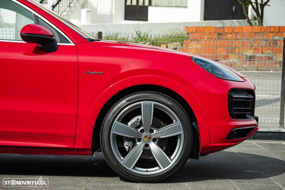 Porsche Cayenne E-Hybrid - 9