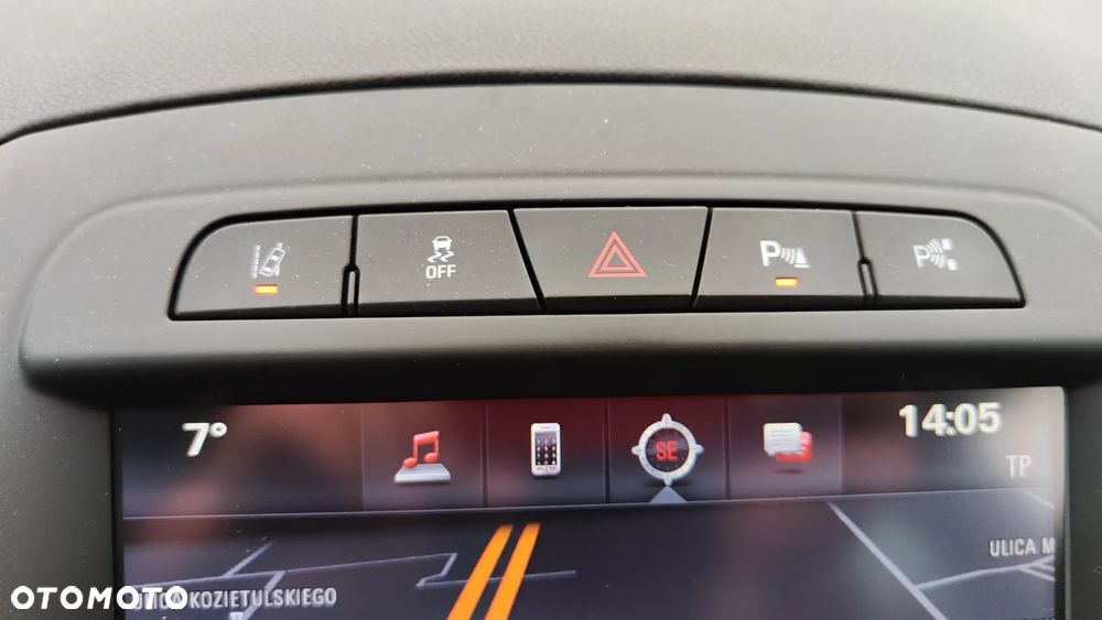 Opel Insignia 2.0 CDTI Cosmo S&S - 33