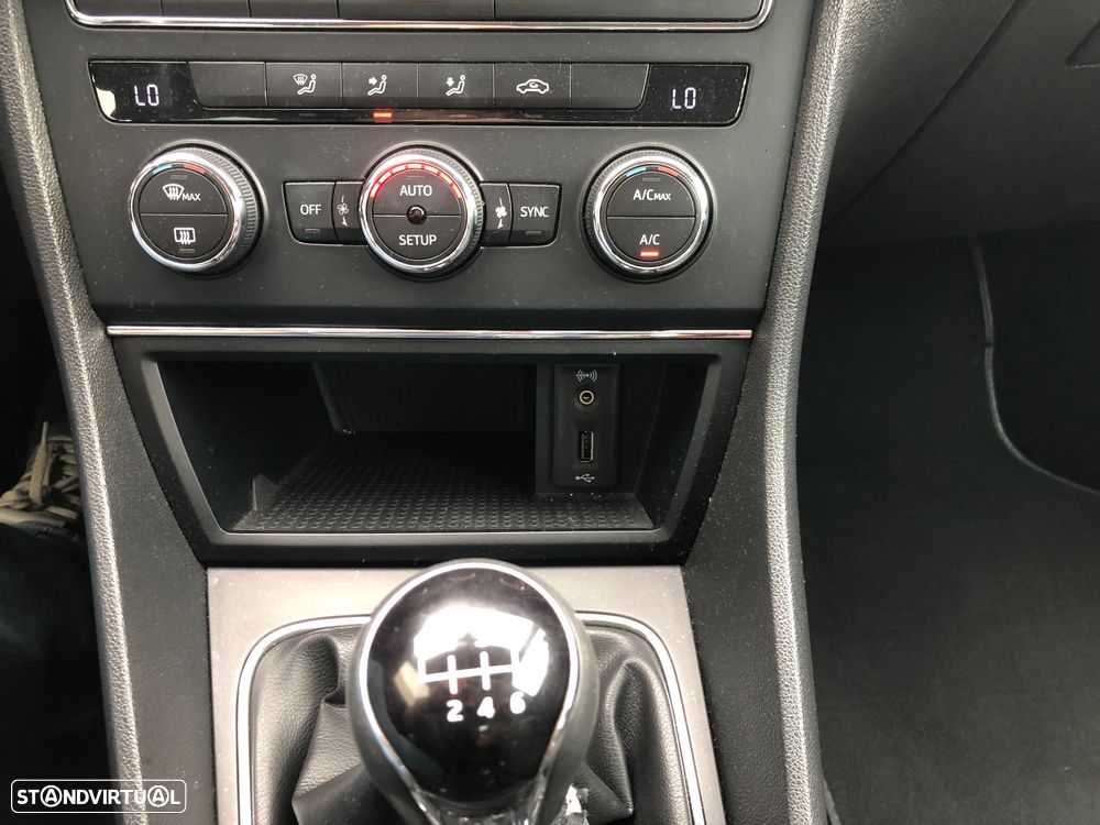 SEAT Leon ST 1.6 TDI Reference Ecomotive - 9
