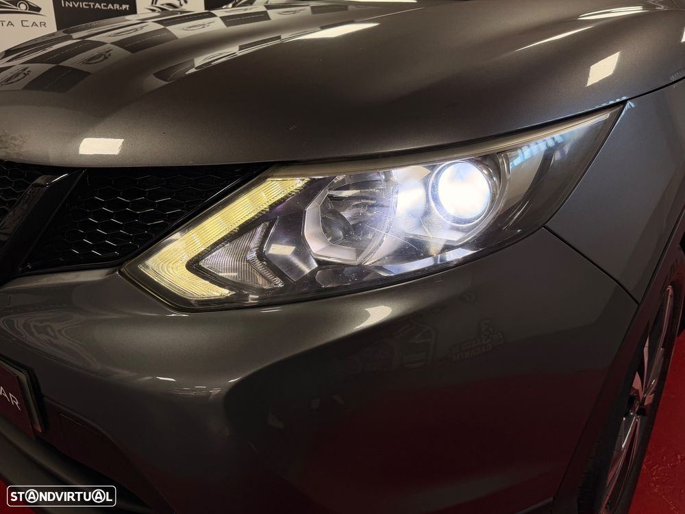 Nissan Qashqai 1.5 dCi N-Connecta 18 - 10