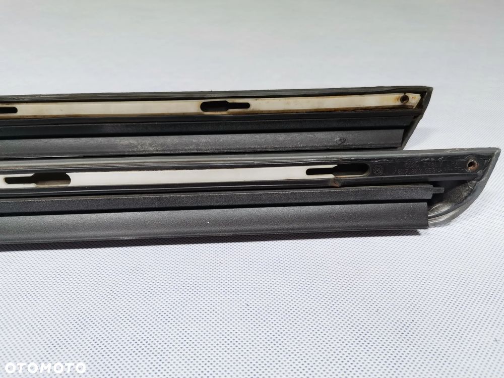 Listwa Drzwi Dolna Prawa AUDI S3 A3 8L 3D 99-03 Oryginał - 13