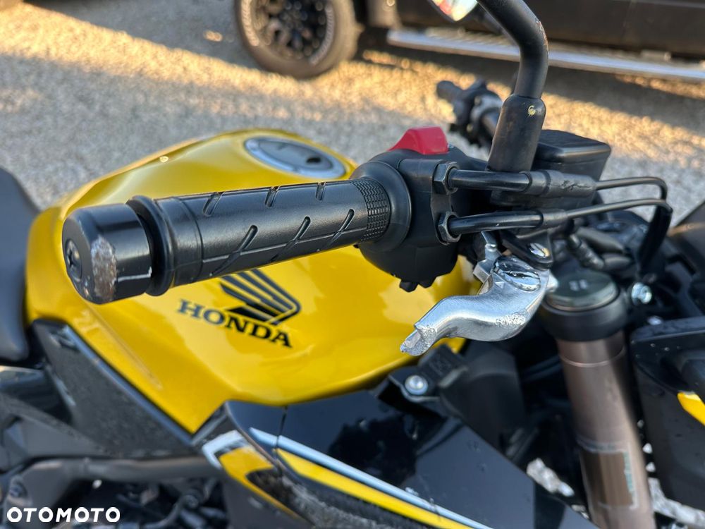 Honda CB - 13