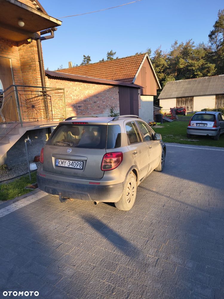 Fiat Sedici 1.9 Multijet 4x4 Dynamic - 2