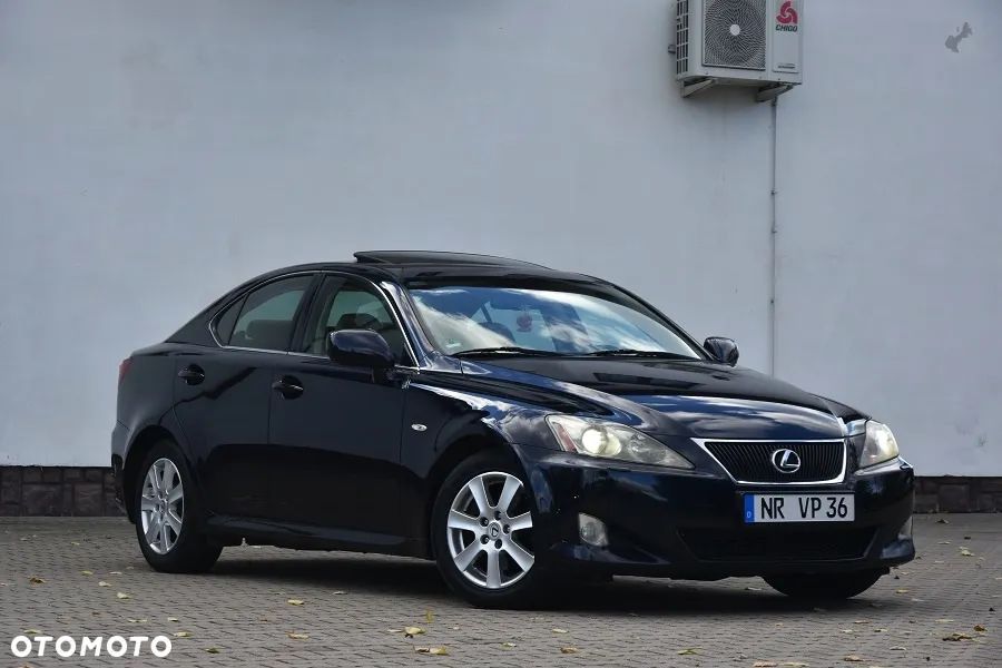 Lexus IS 250 Prestige - 6