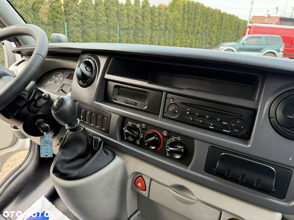 Renault Mascott - 11