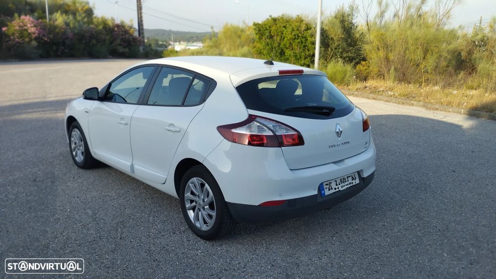 Renault Mégane ENERGY dCi 110 Start & Stop LIMITED - 4