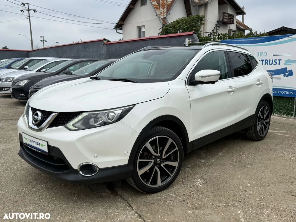 Nissan Qashqai 1.5 DCI TEKNA - 1