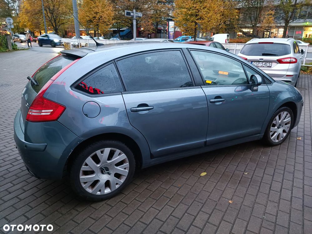 Citroën C4 1.6 HDi FAP EGS6 Confort - 7