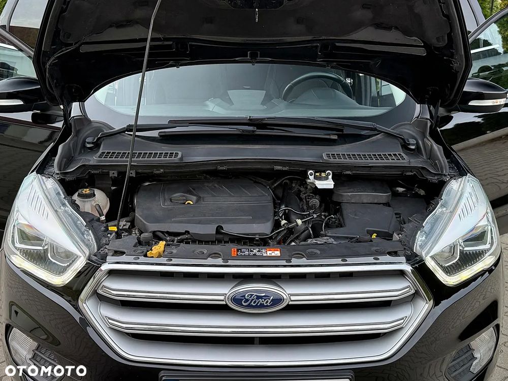 Ford Kuga 1.5 EcoBoost 2x4 Titanium - 23