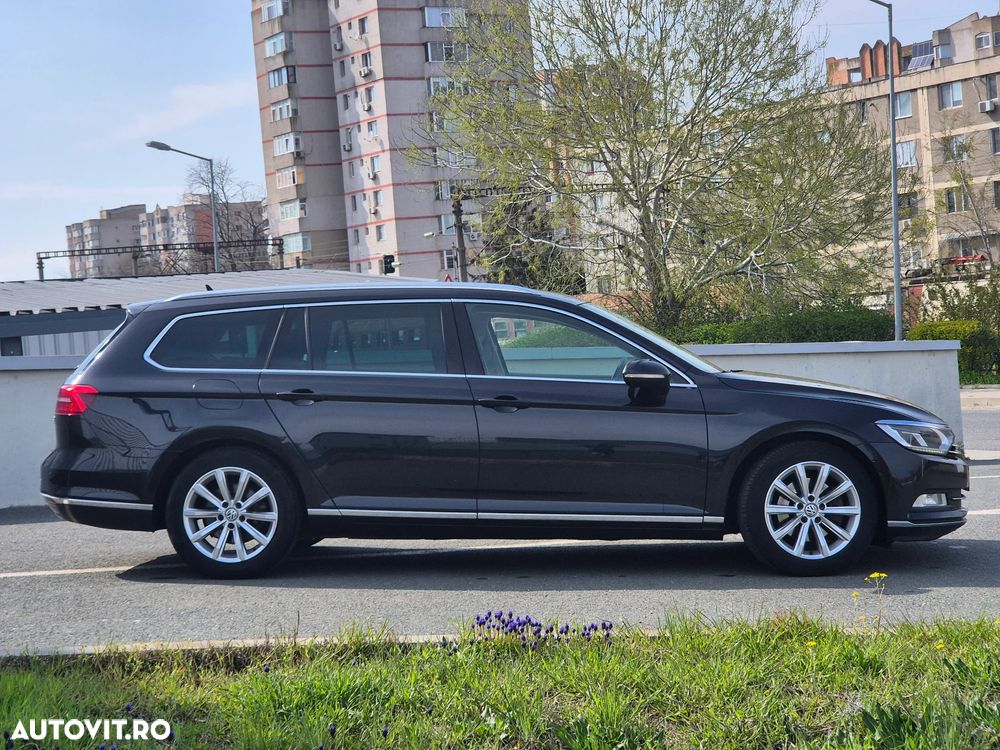 Volkswagen Passat 2.0 TDI DSG (BlueMotion Technology) Highline - 3