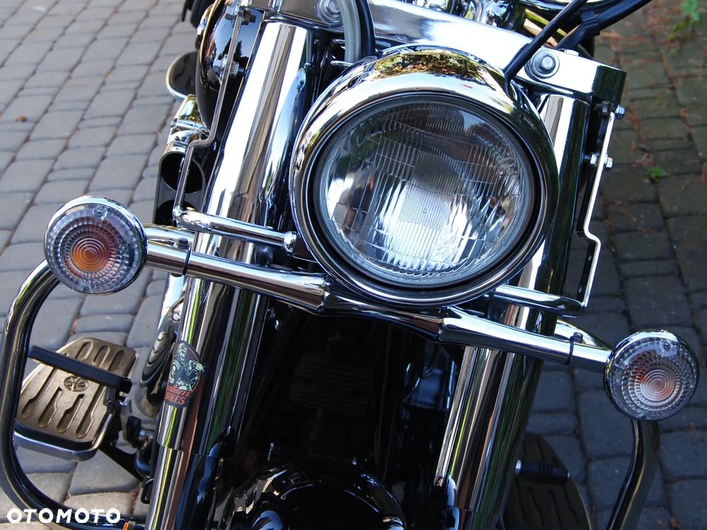 Yamaha Road Star - 17